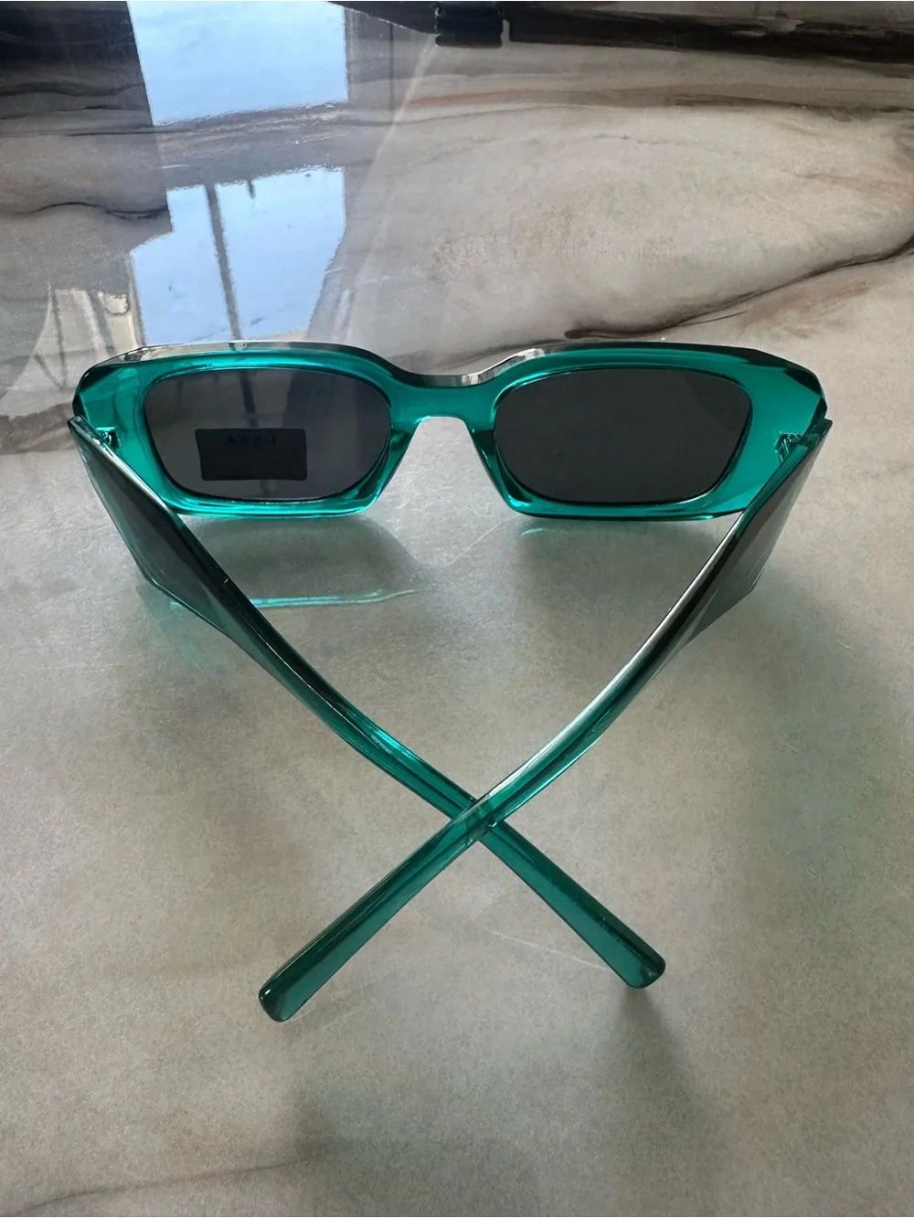 I-SEA Emerald Green Rectangular Sunglasses Unisex – New With Tags